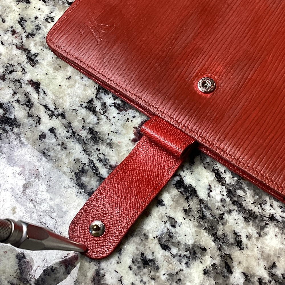 ❤️Louis Vuitton MM Red Epi Leather Medium Ring Agenda Cover Organizer - Picture 8 of 16
